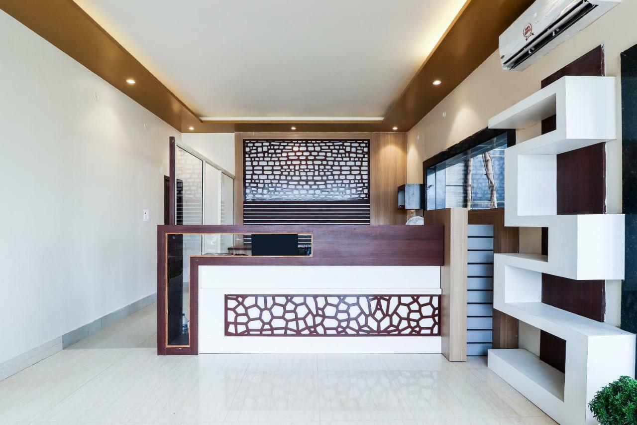 Oyo 39959 Hotel Bandhan Bahraich Exterior foto
