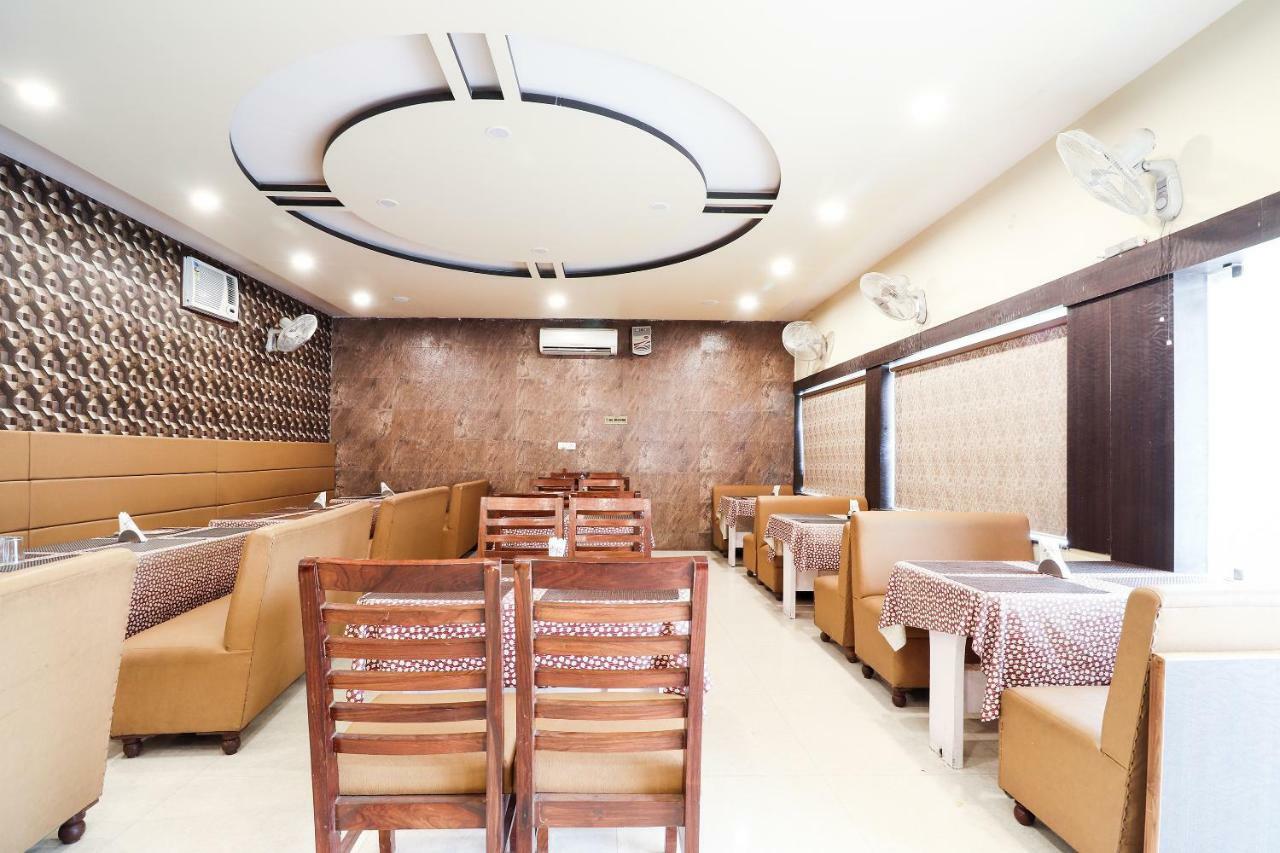 Oyo 39959 Hotel Bandhan Bahraich Exterior foto